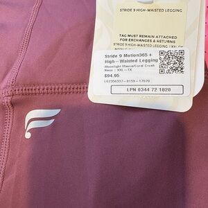 Fabletics plus size Tank and Leggings